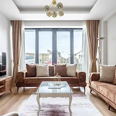 Grand By Newinn Hotel 4*