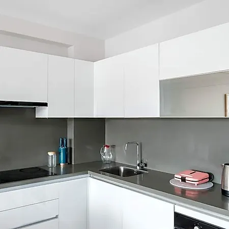 Hotel Grand By Newinn 4*